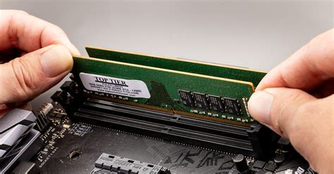 can you install ddr3 memory in ddr4 slot